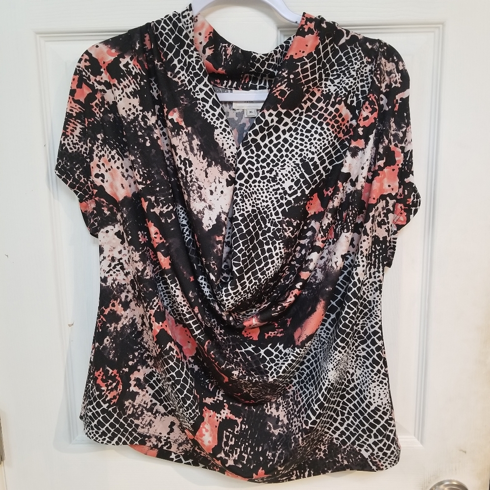 Eci New York Coral Pront Tee